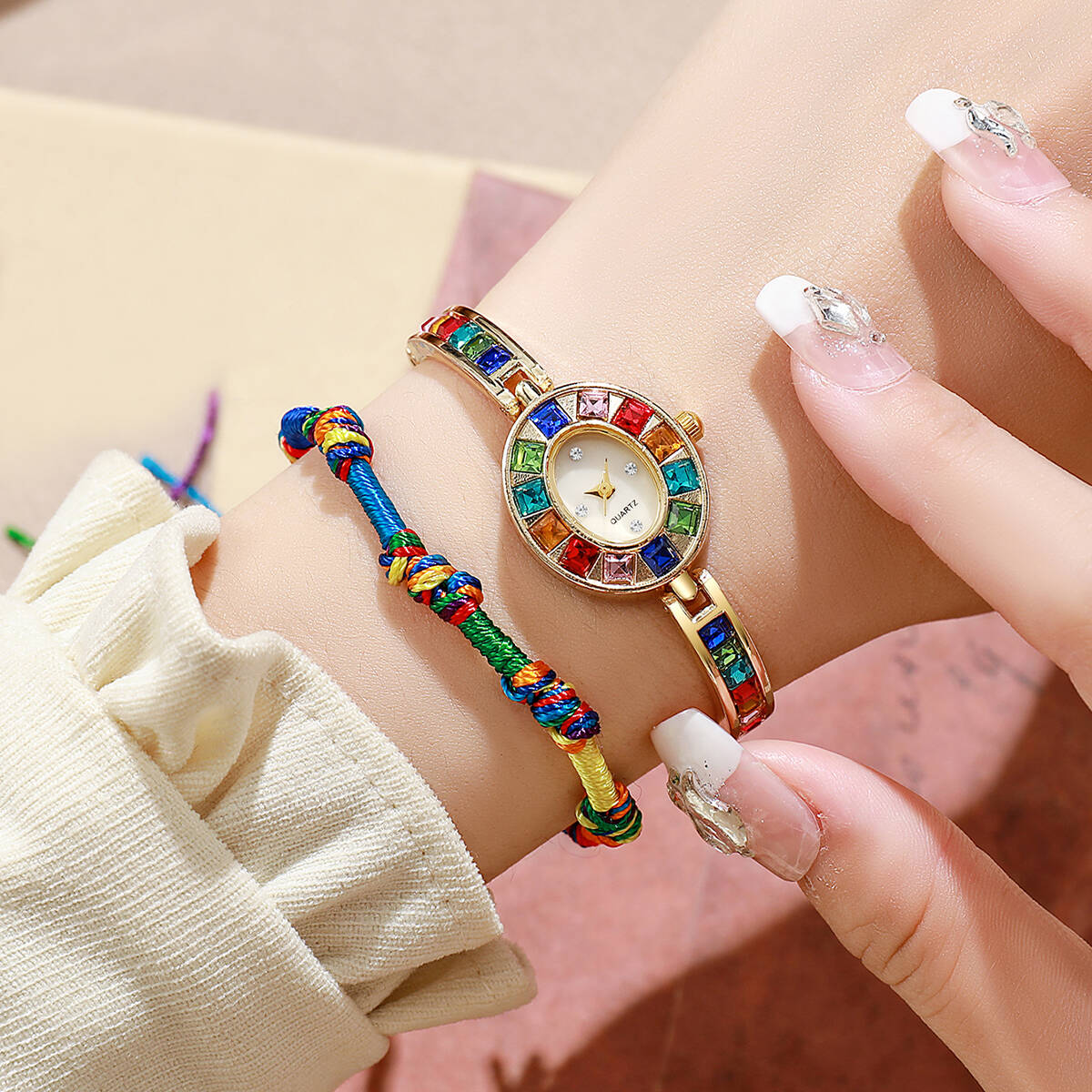 2 ピース/セット高級ラインストーン女性用腕時計ファッション - Luxury Watch Lady のレビューと価格
