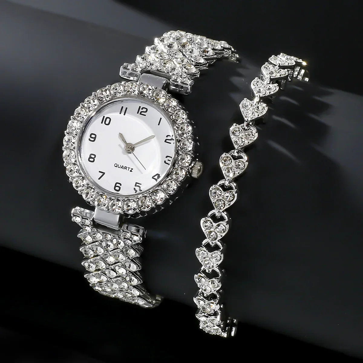1 個/2 個高級ファッション女性腕時計セットシルバーストラ - Luxury Watch Lady のレビューと価格