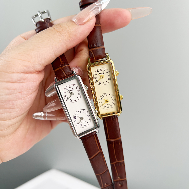 CQ549新型レジャークリエイティブデュアルムーブメントレデ - Luxury Watch Time のレビューと価格