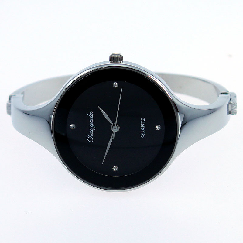 女性用ステンレススチールクォーツ時計,ラウンドカフ,女の子用 - Luxury Watch Lady のレビューと価格