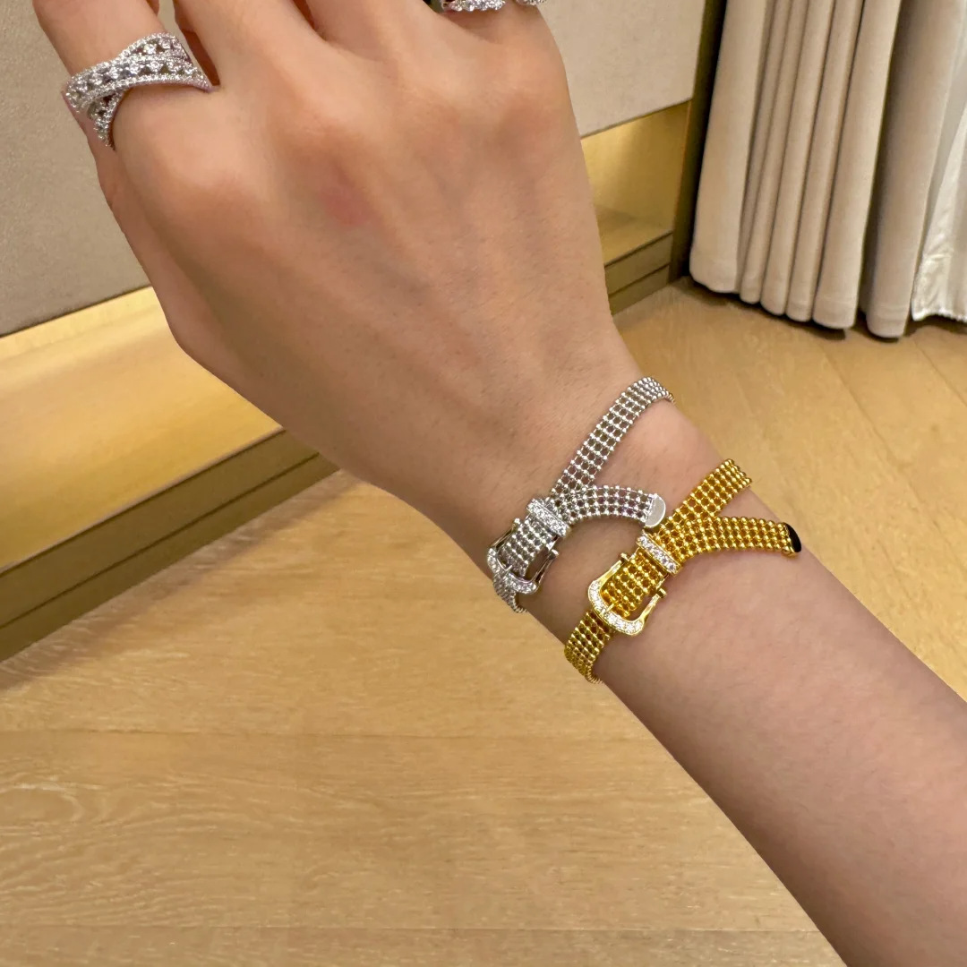 Foydjew イタリアヴィンテージジュエリーミラネーゼ素敵 - Luxury Watch Nice のレビューと価格